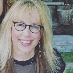 Photo of Donna McNear.