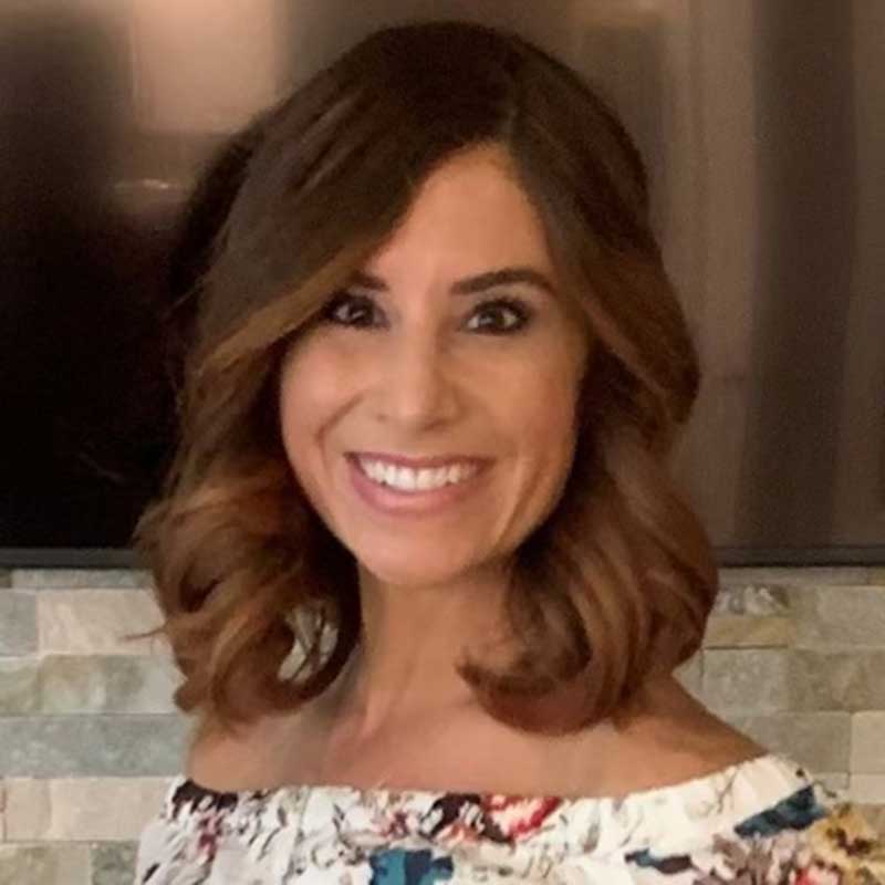 Photo of Sara Ayars
