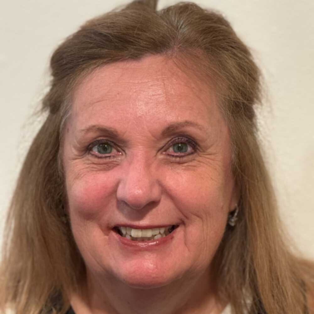 Photo of Lori Dahlquist