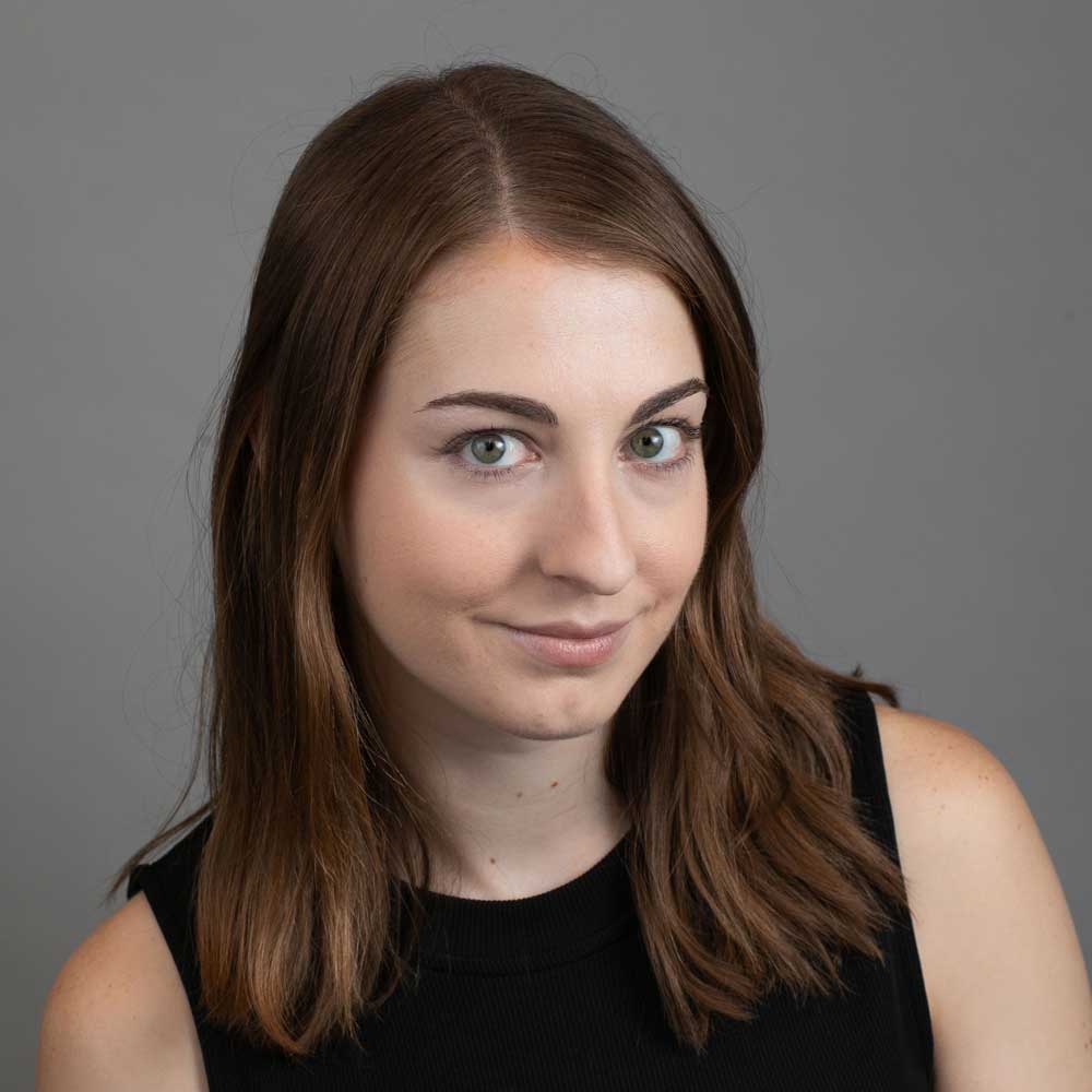 Photo of Lindsey Garland