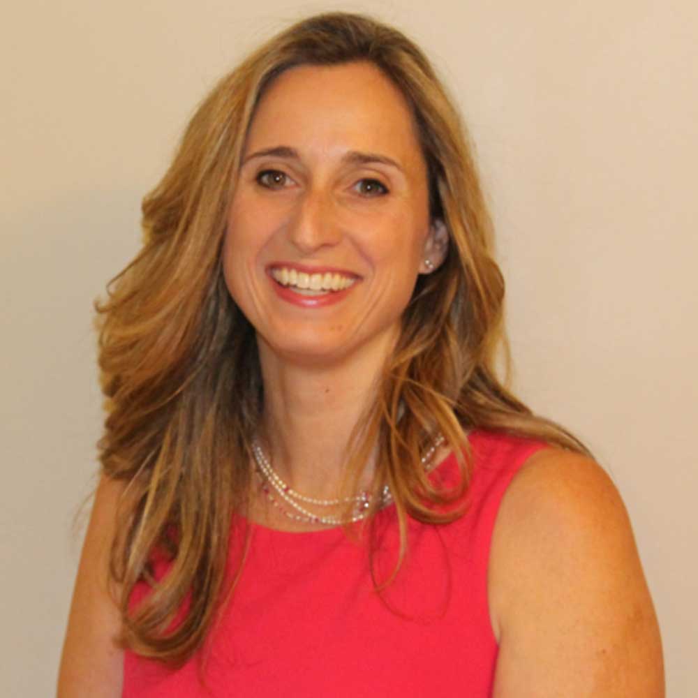 Photo of Jennifer Carr
