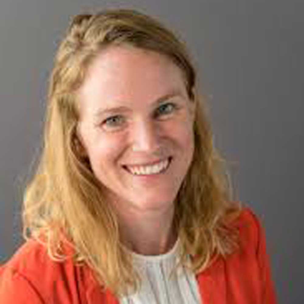 Photo of Lauren Milne